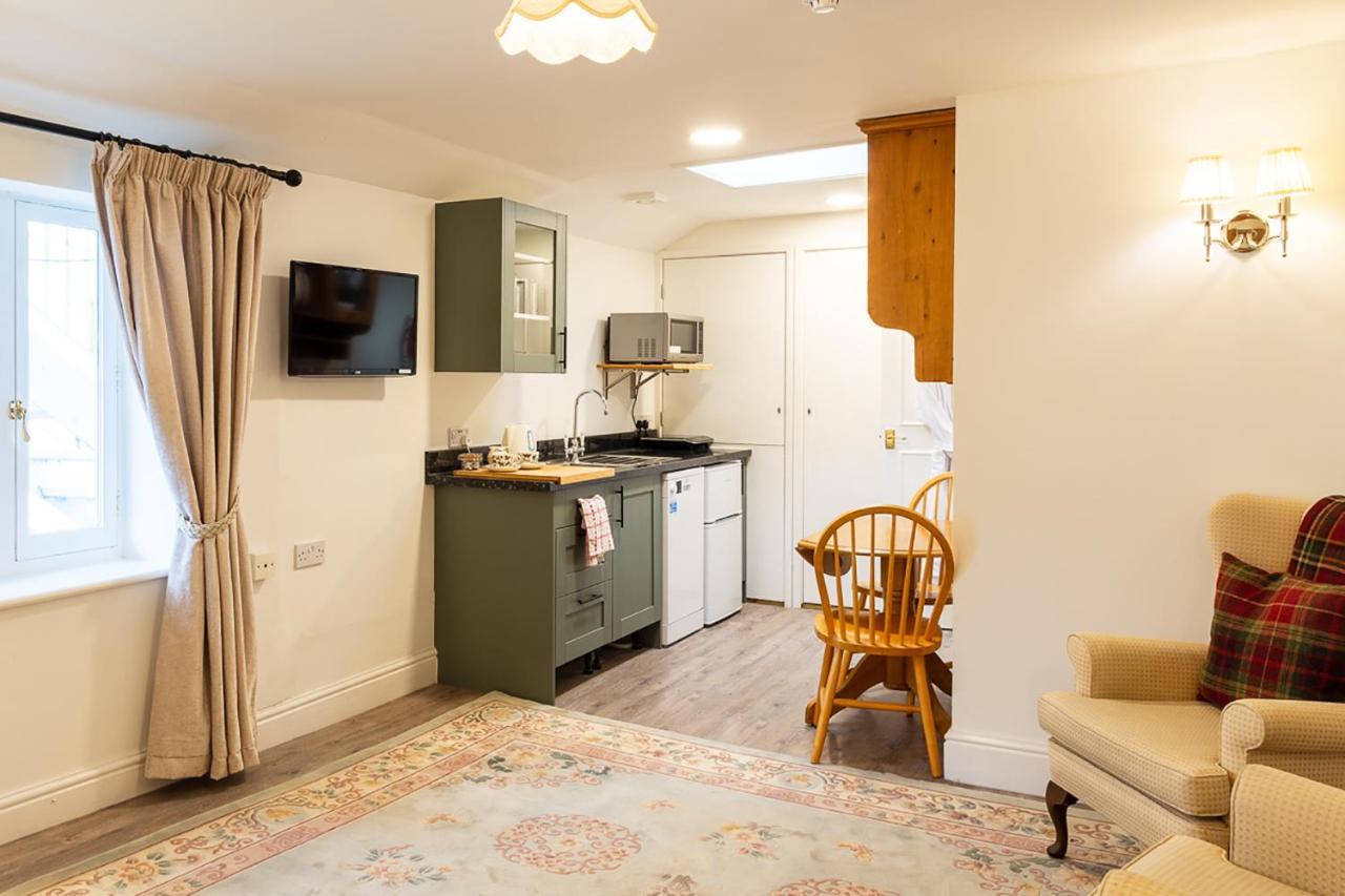 Bury St. Edmunds The Abbey Hotel & Apartments מראה חיצוני תמונה