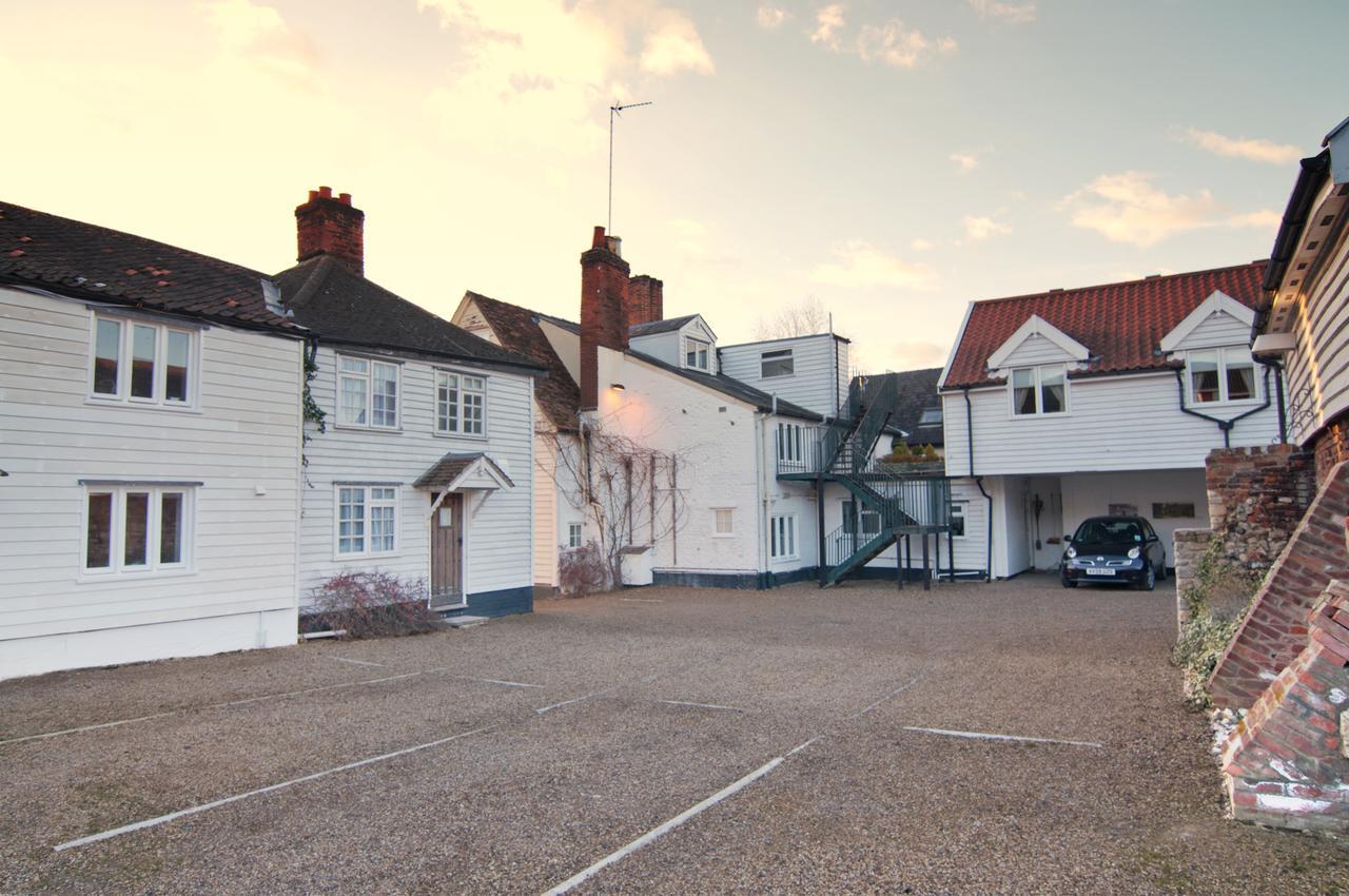 Bury St. Edmunds The Abbey Hotel & Apartments מראה חיצוני תמונה