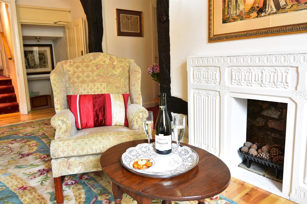 Bury St. Edmunds The Abbey Hotel & Apartments מראה חיצוני תמונה