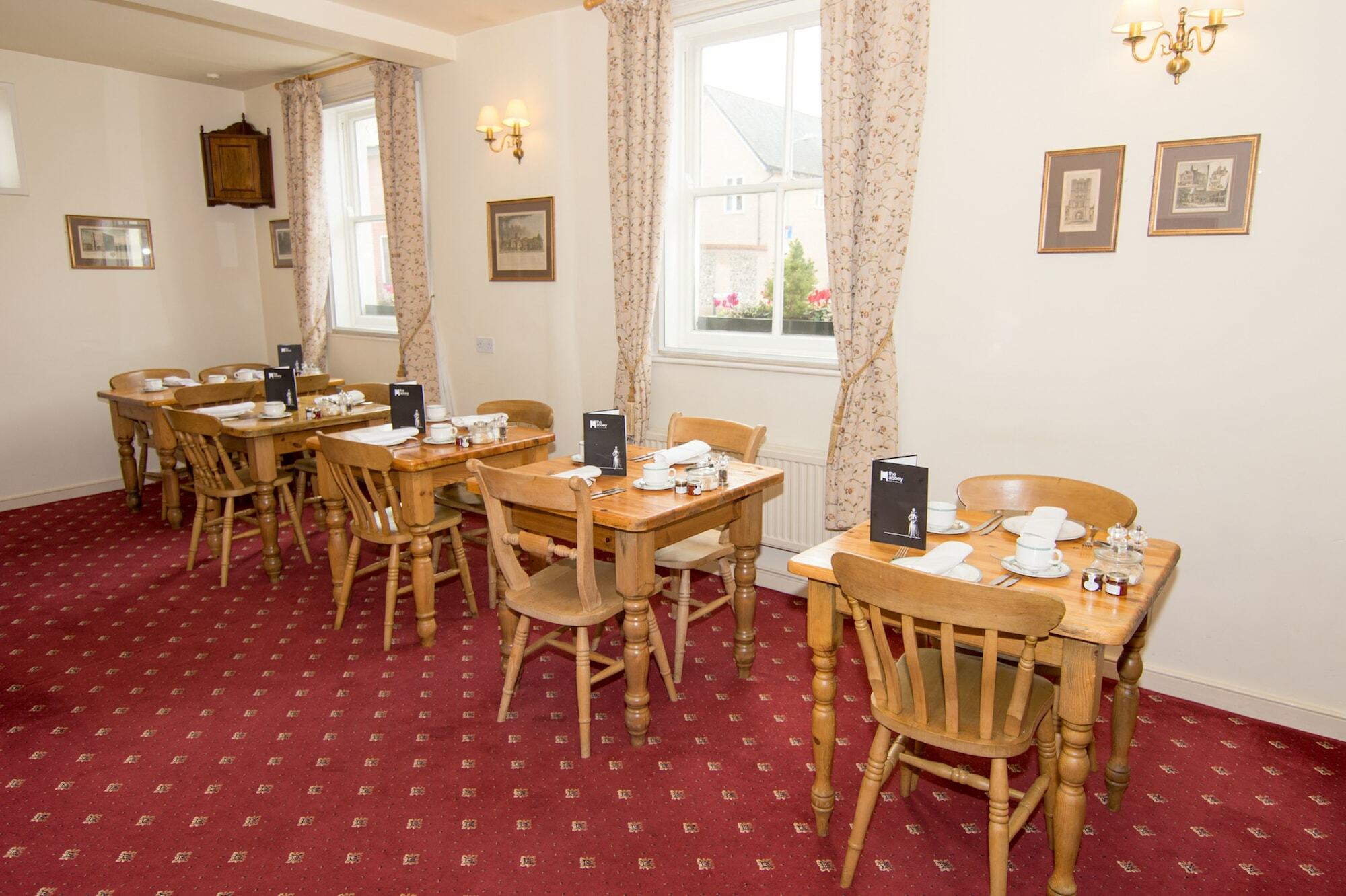 Bury St. Edmunds The Abbey Hotel & Apartments מראה חיצוני תמונה